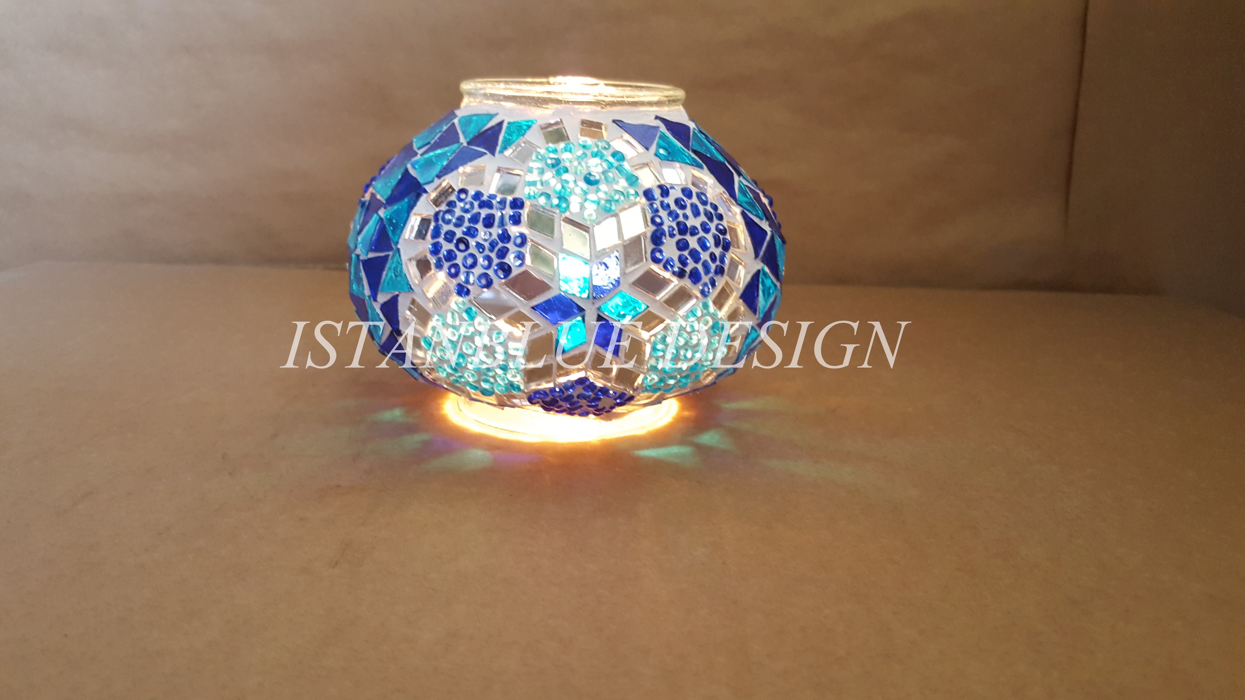 Turkish Handmade Mosaic 5 Globe Sultan Chandelier - Mavi Papatya