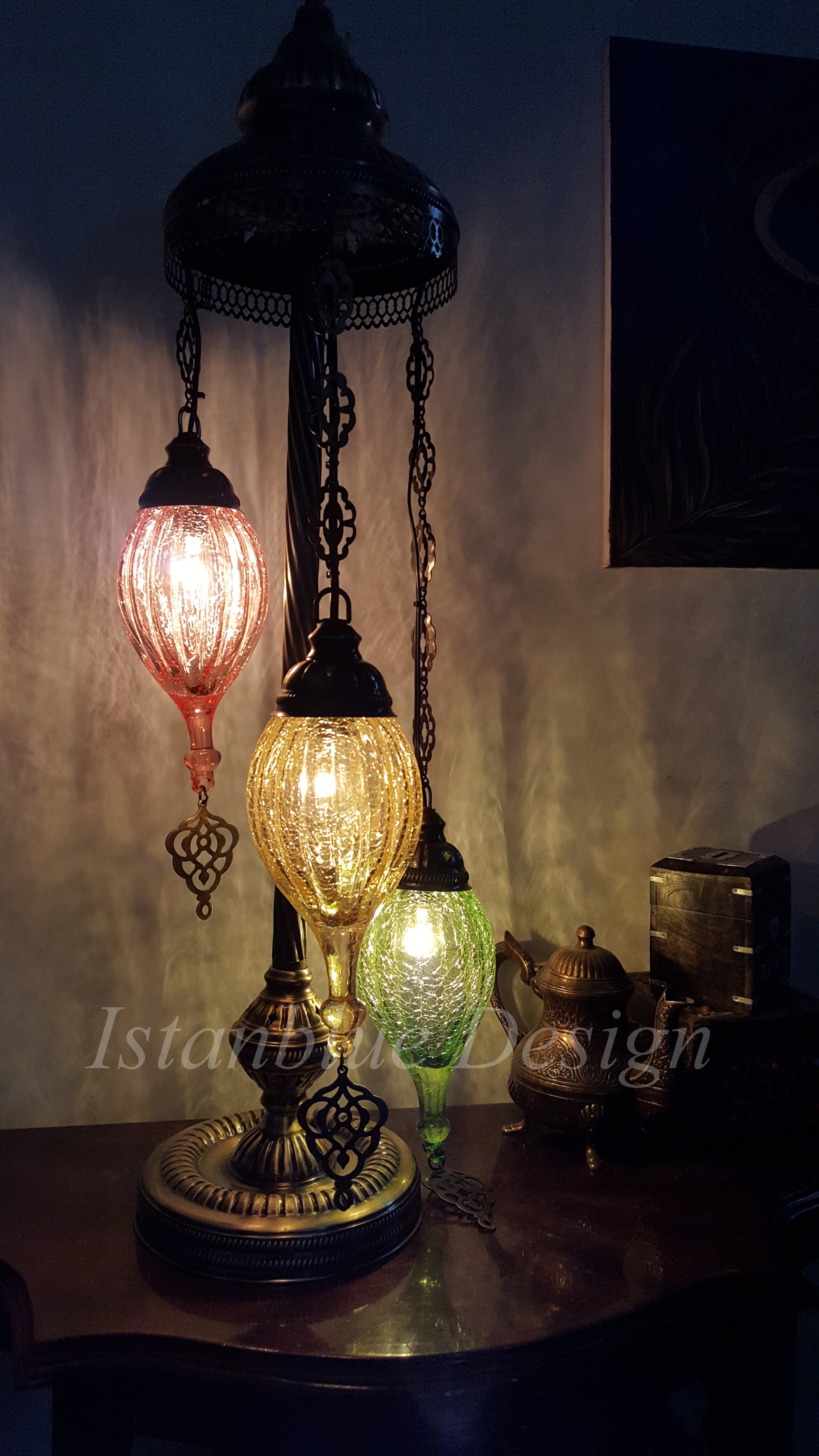 Nisan Ottoman Table Lamp